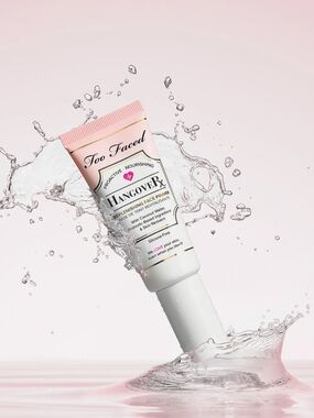 NEW $44 Too Faced Hangover Replenishing Face Primer - Full Size